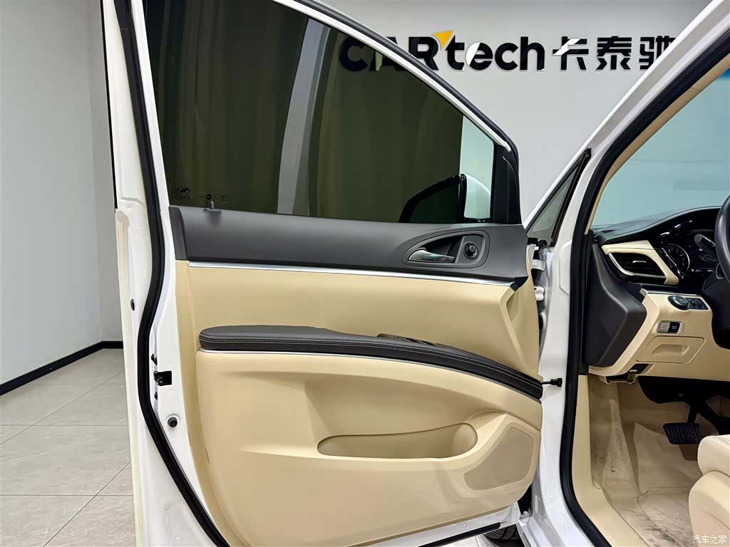 Buick GL8, 2025 16