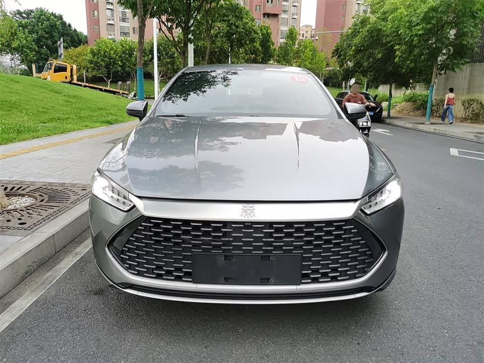 BYD Qin Yuan BYD Qin Yuan