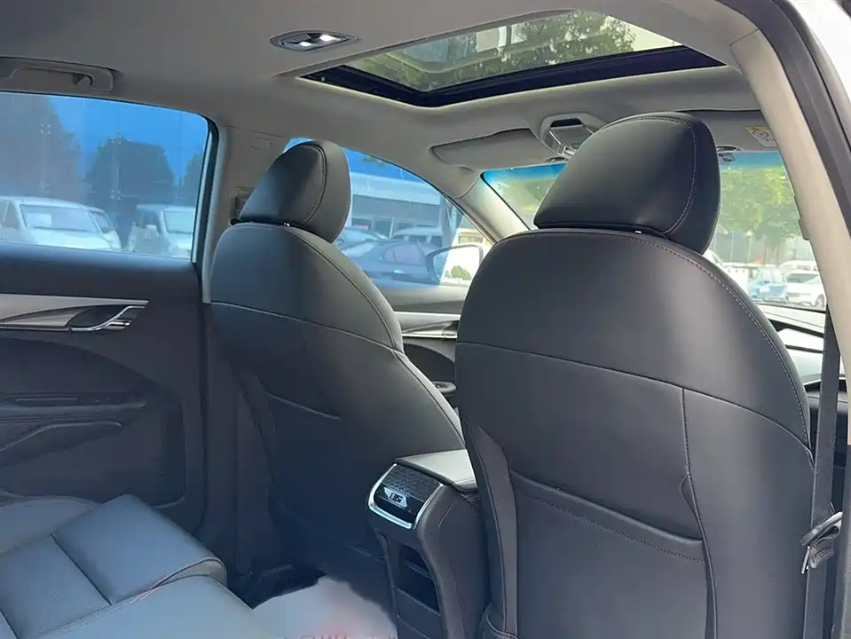 Geely Binrui