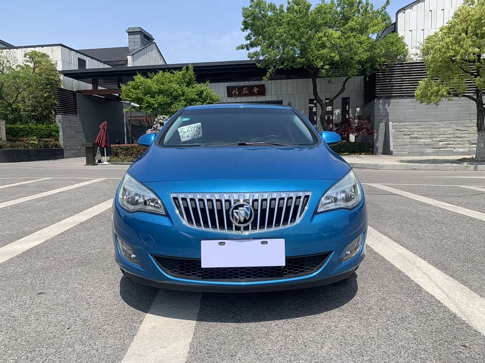 Buick Yinglang