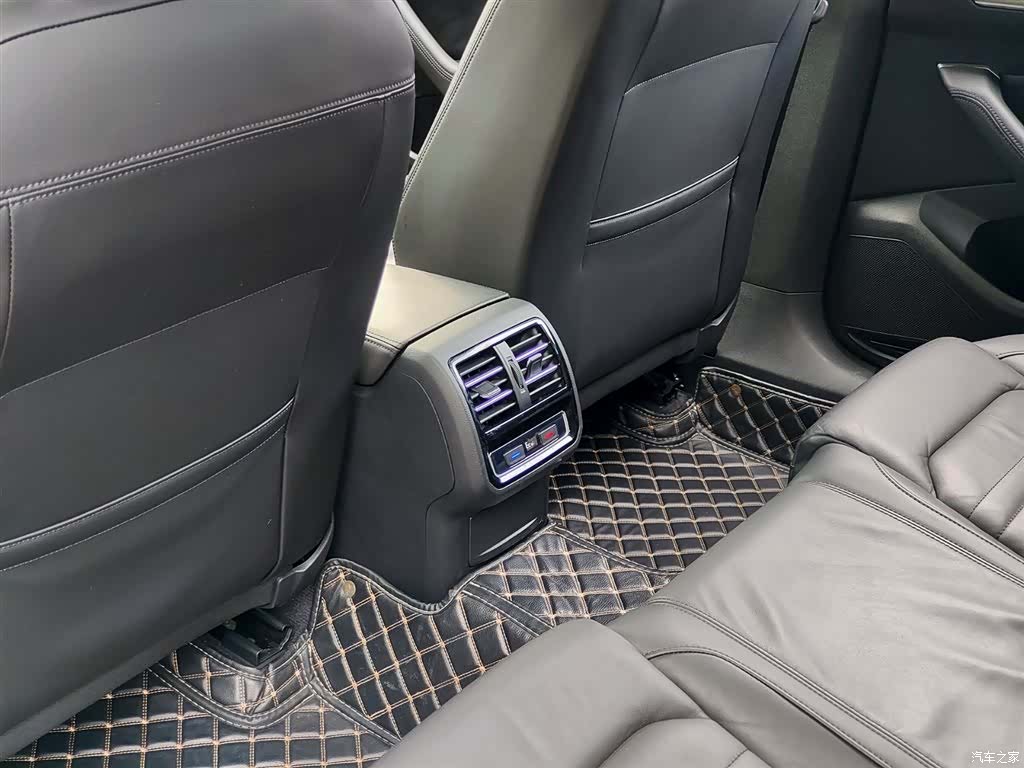 Volkswagen Variant, 2019 9
