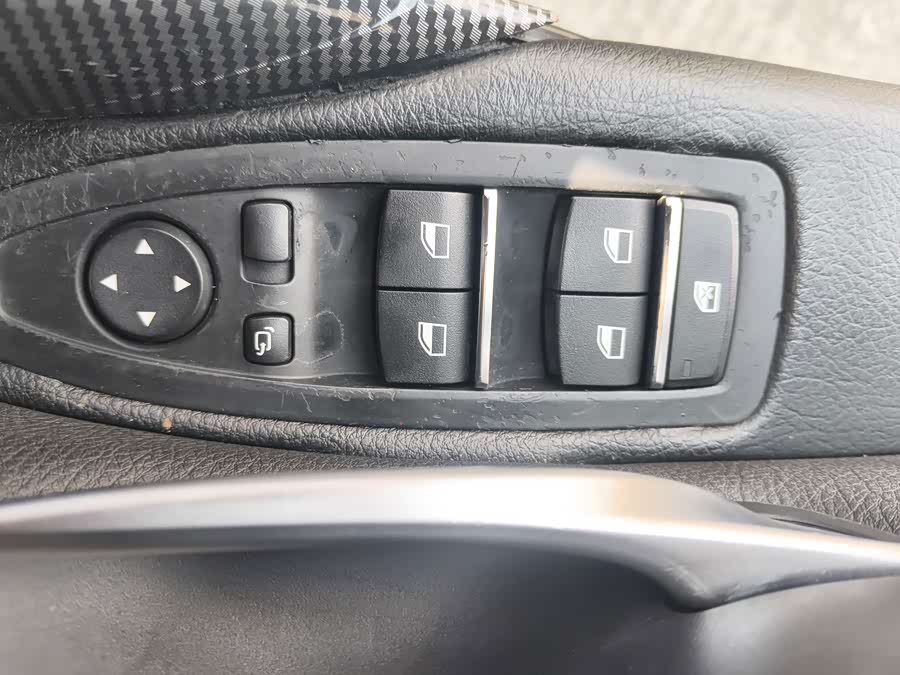 BMW 3 Series 2017, фото 15