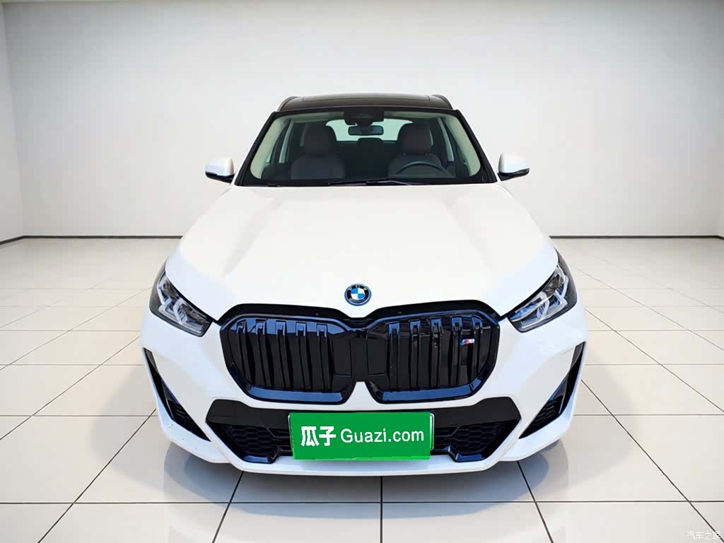 BMW iX1, 2024 24