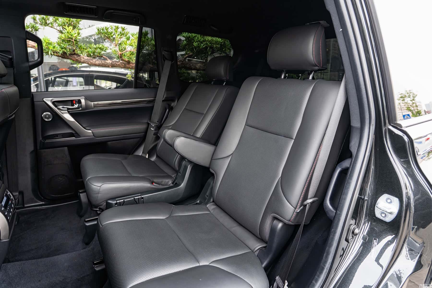 Lexus GX, 2022 12