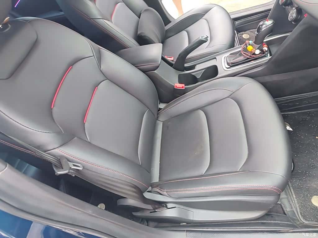 Chevrolet RS, 2022 25