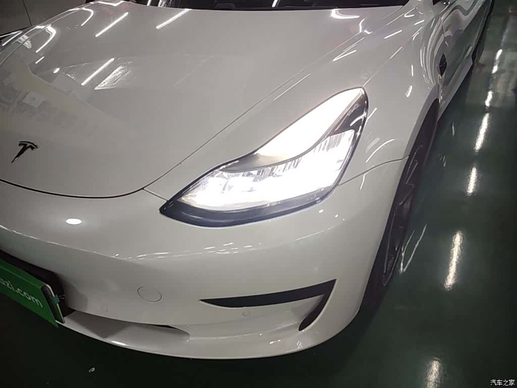 Tesla Model 3, 2020 24