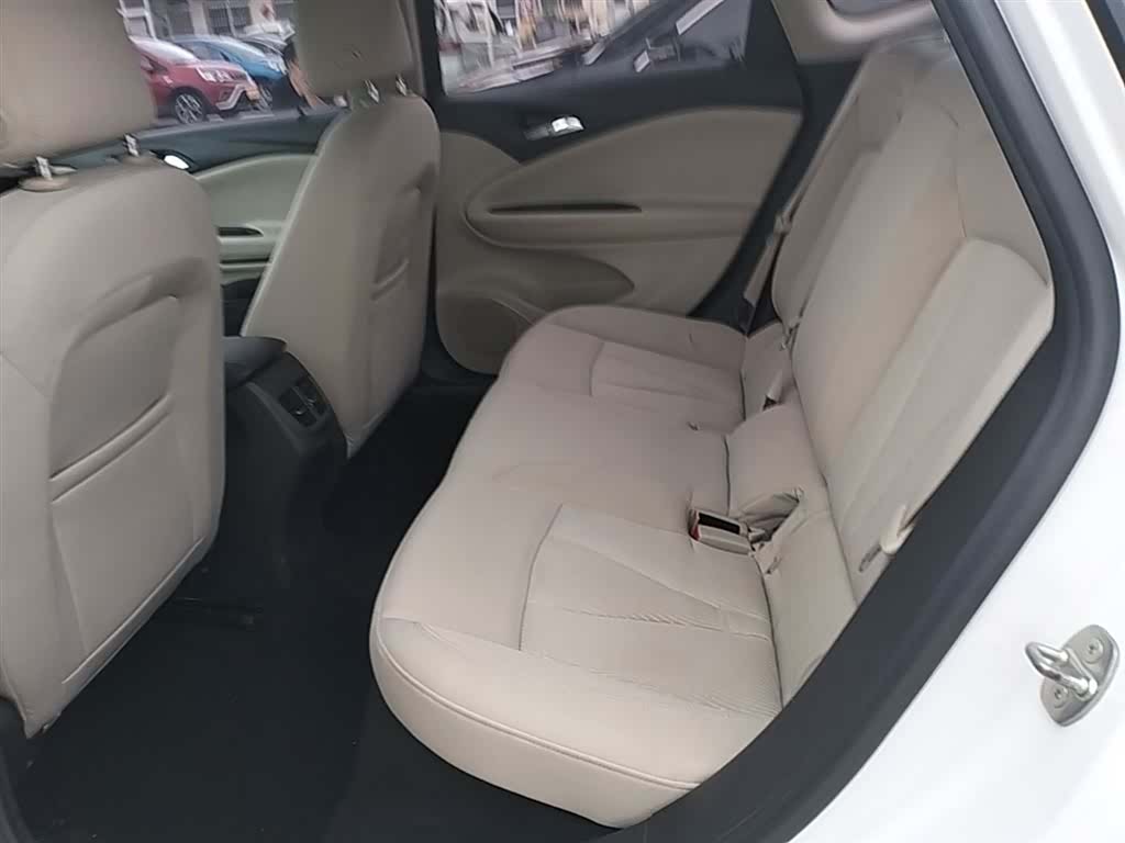 Buick Verano, 2018 17