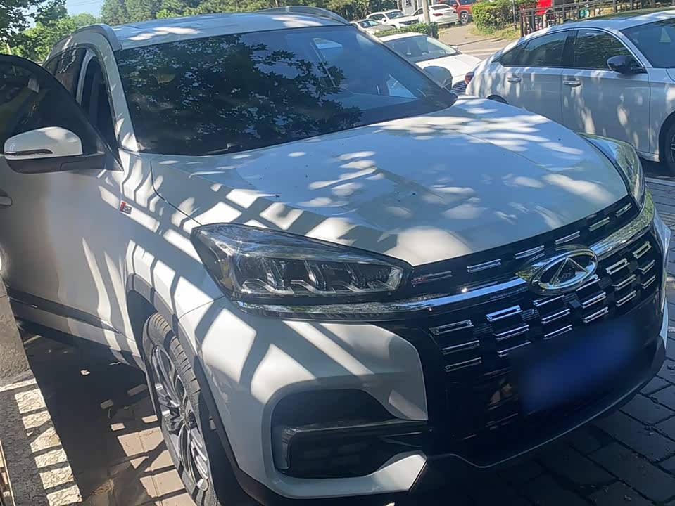 Chery Tiggo 8