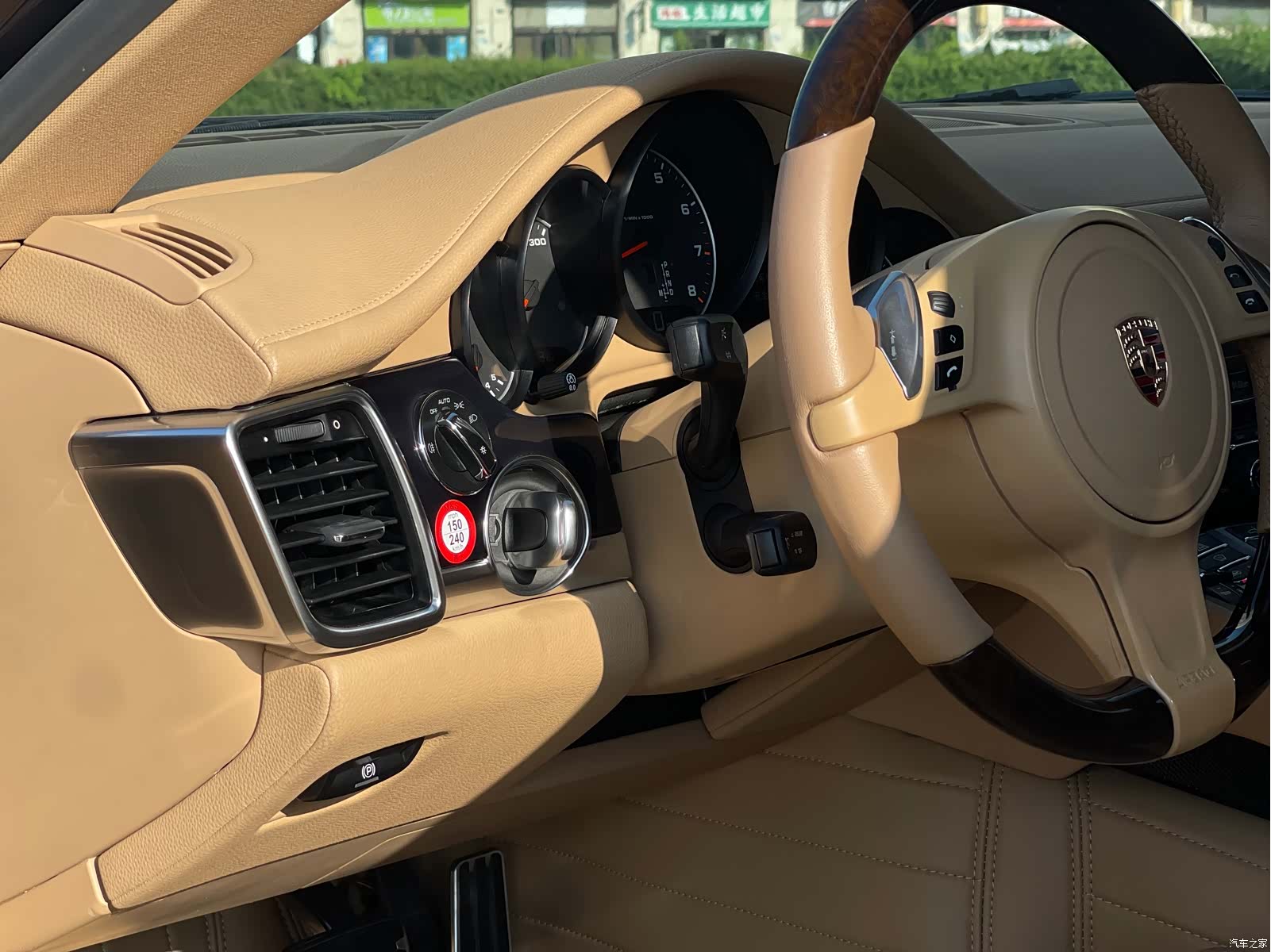 Porsche Panamera, 2014 10