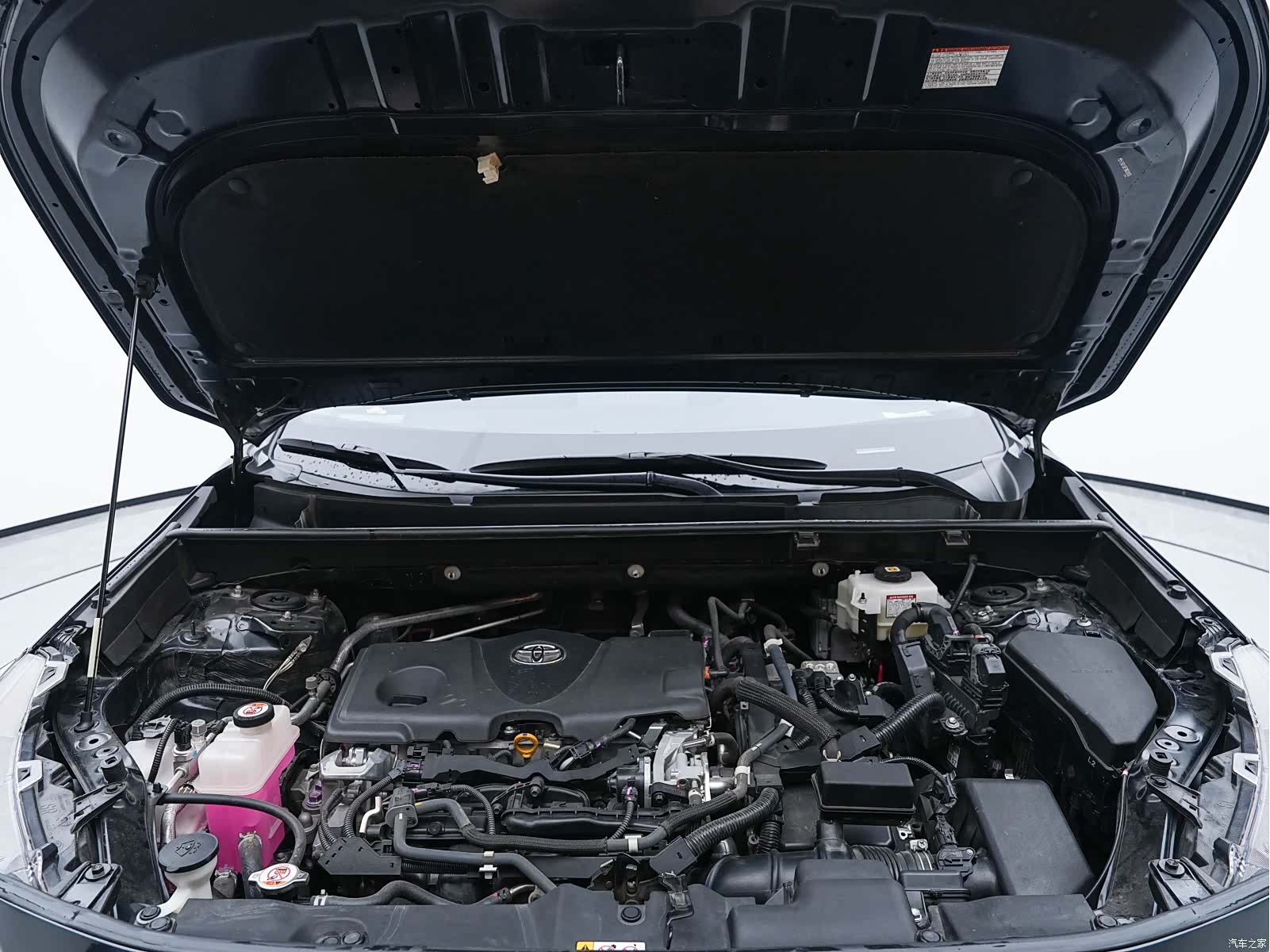 Toyota Wildlander, 2022 16