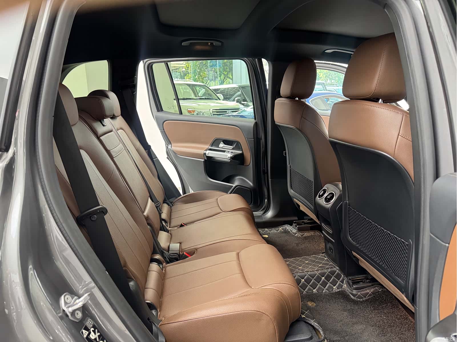 Mercedes-Benz GLB, 2022 9