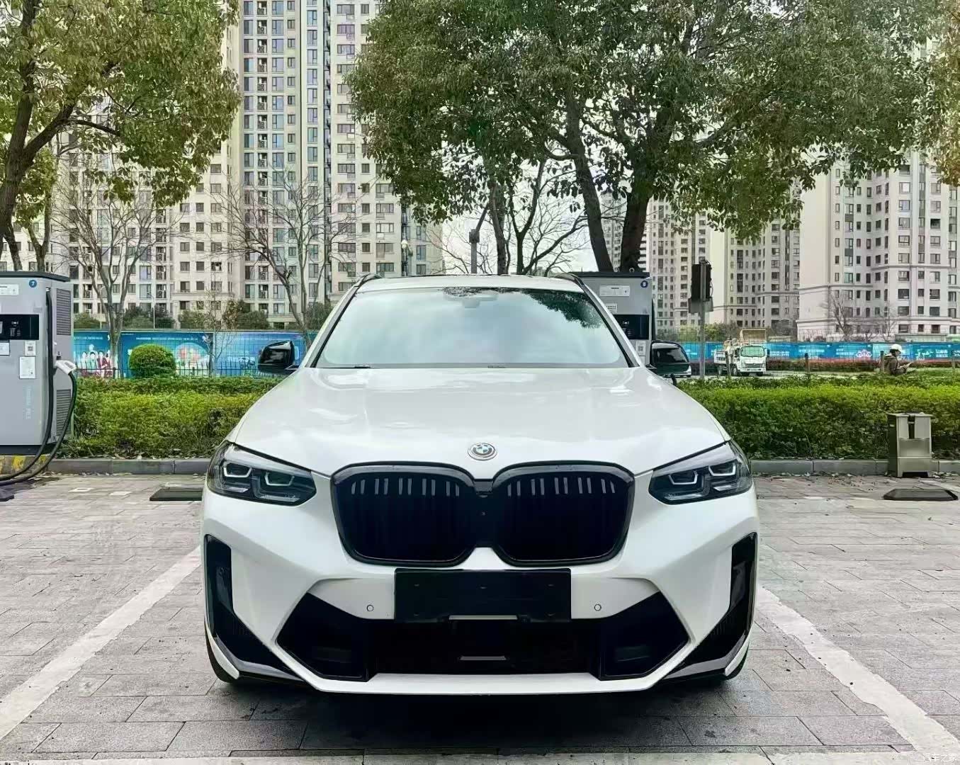 BMW iX3, 2022 11