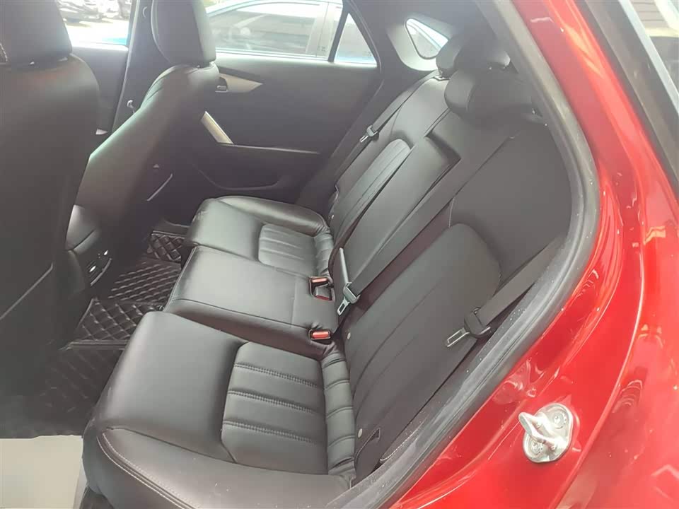 Mazda CX-4