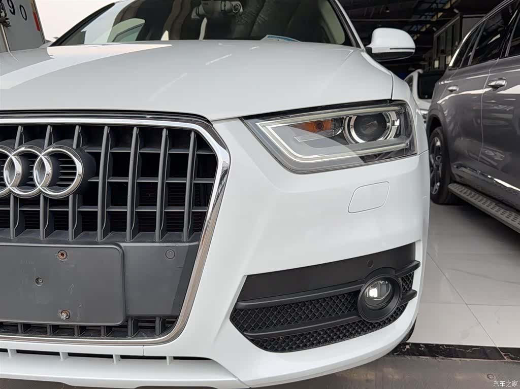 Audi Q3, 2014 11