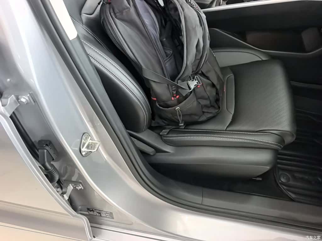 Geely Preface, 2022 25