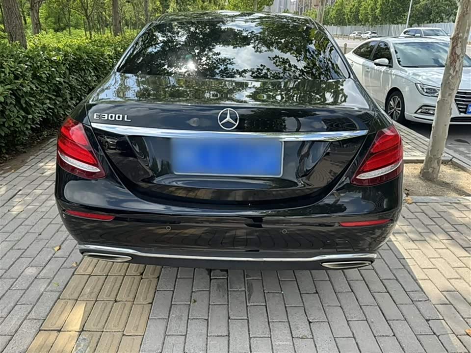 Mercedes-Benz E-class Mercedes-Benz E-class
