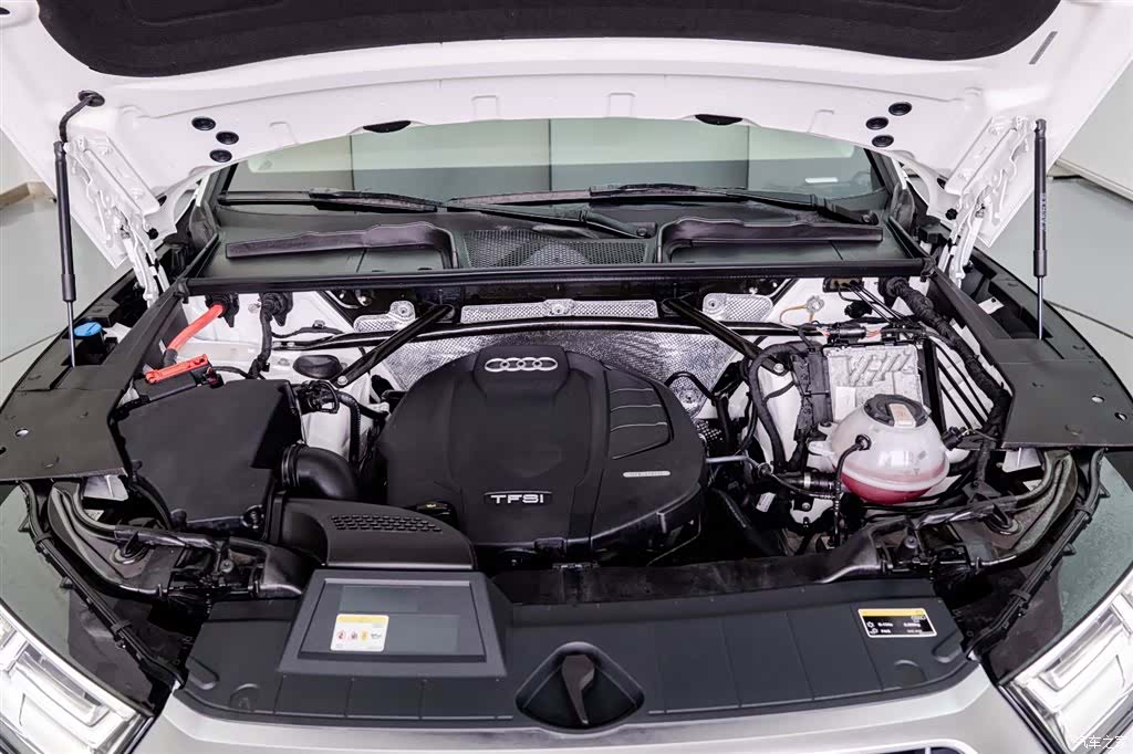 Audi Q5L, 2020 8