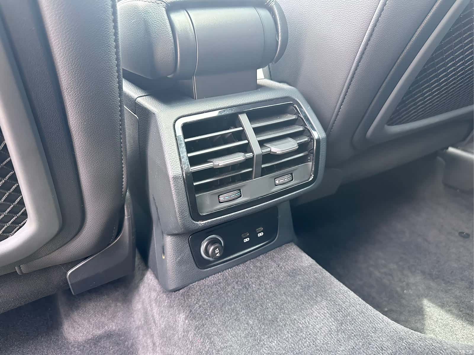 Audi Q3, 2023 21