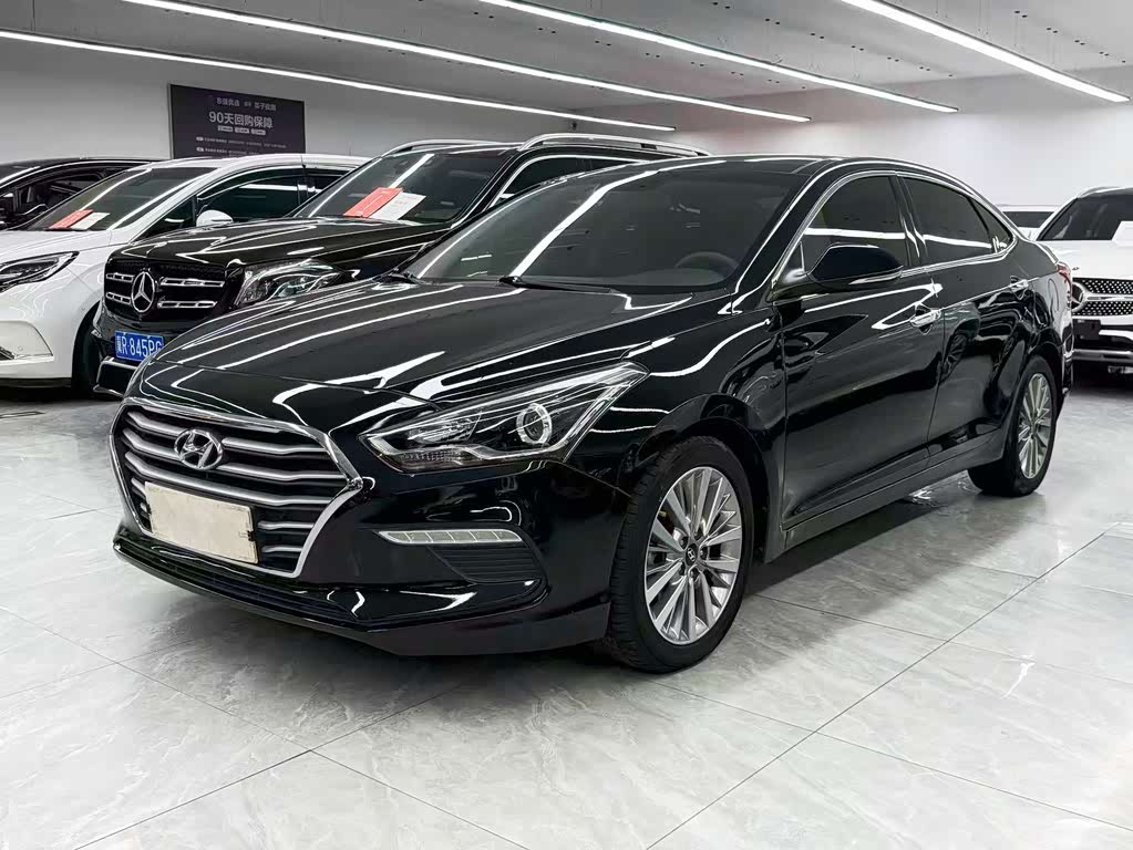 Hyundai Mistra
