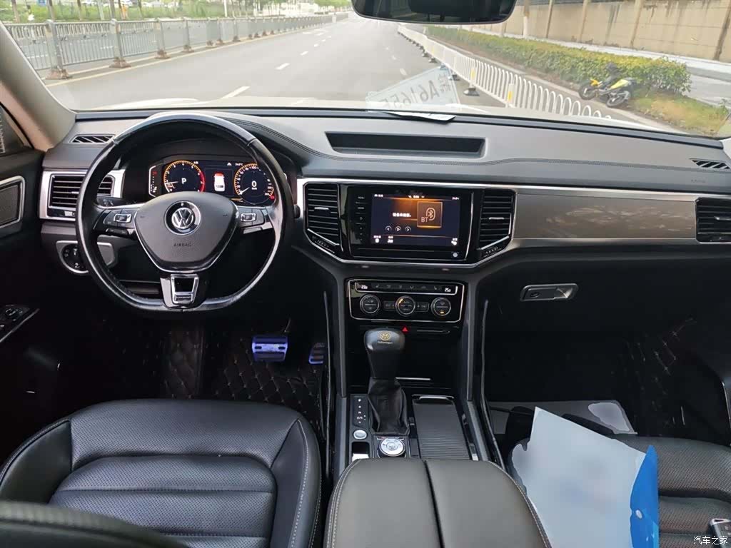 Volkswagen Teramont, 2020 10