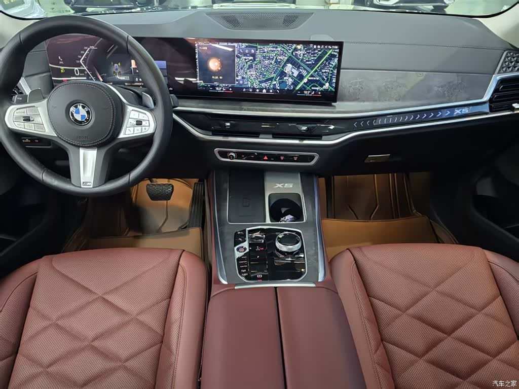 BMW X5, 2024 12