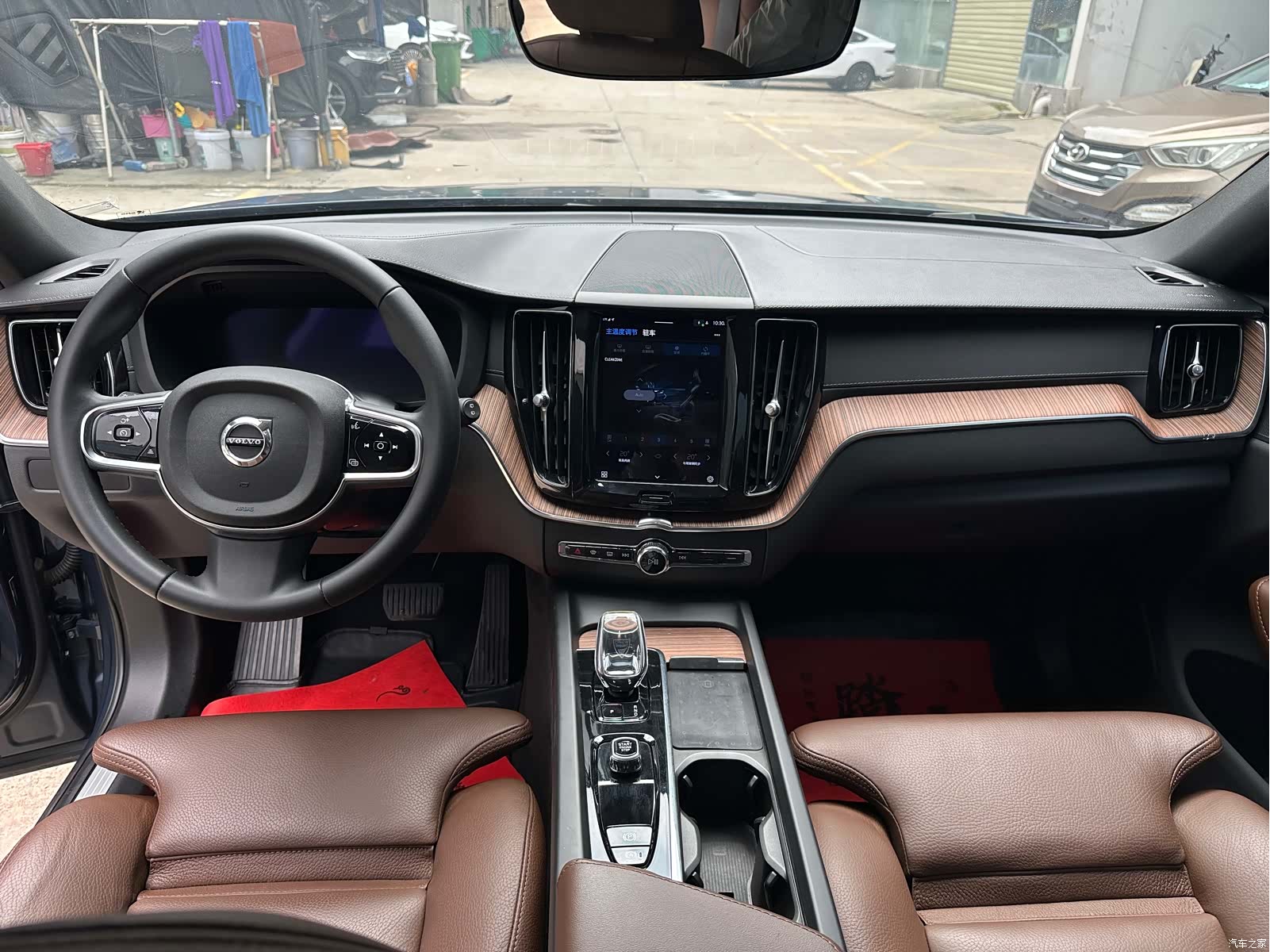 Volvo XC60, 2022 4