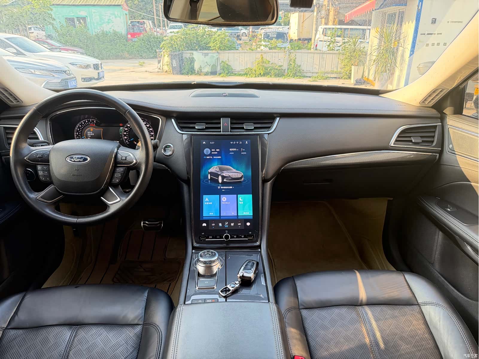 Ford Taurus, 2021 10