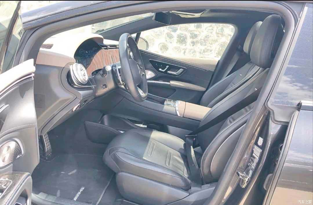 Mercedes-Benz EQS, 2025 6