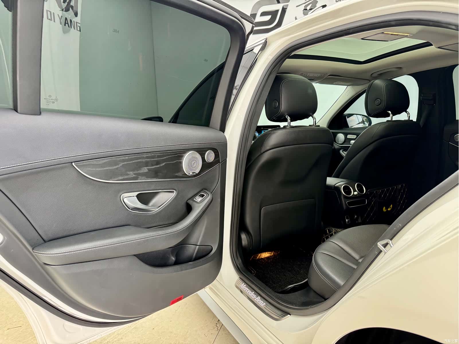 Mercedes-Benz C-Class, 2021 11