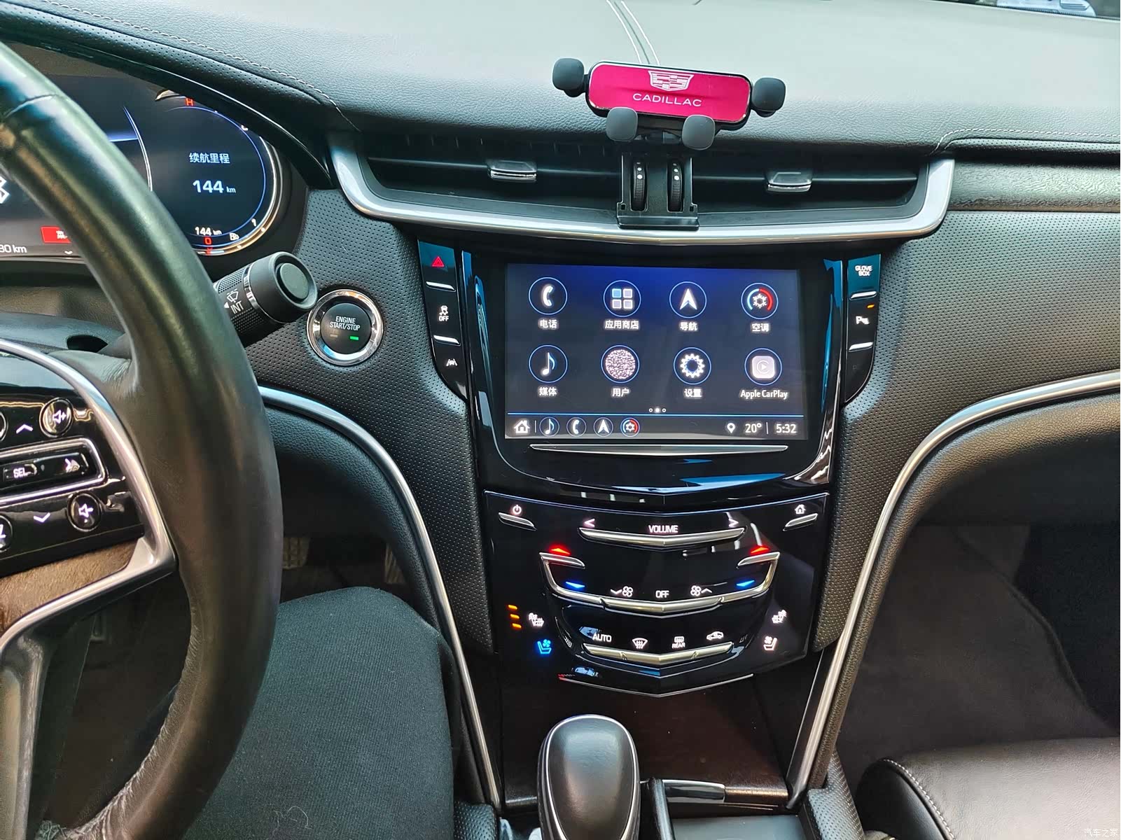 Cadillac XTS, 2018 все фото