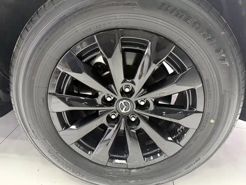 Mazda CX-50 line also