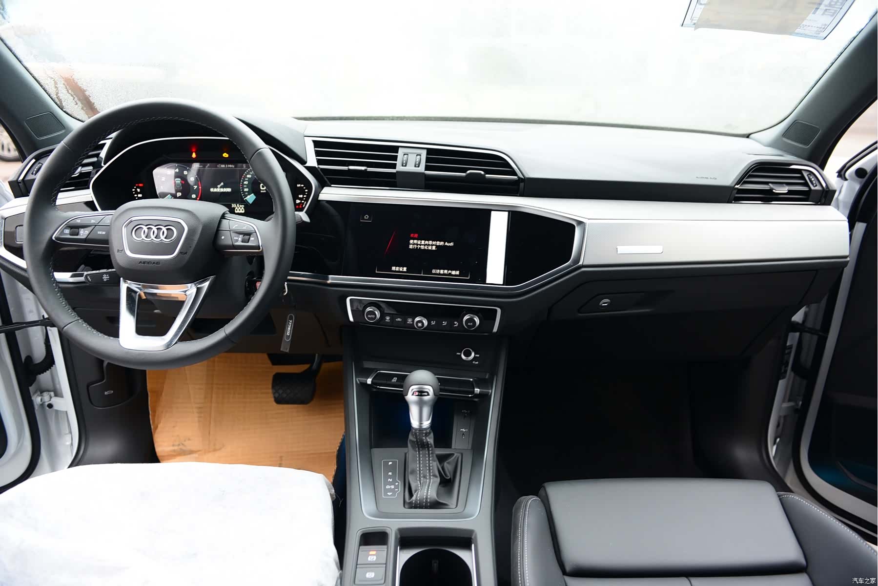 Audi Q3, 2024 все фото