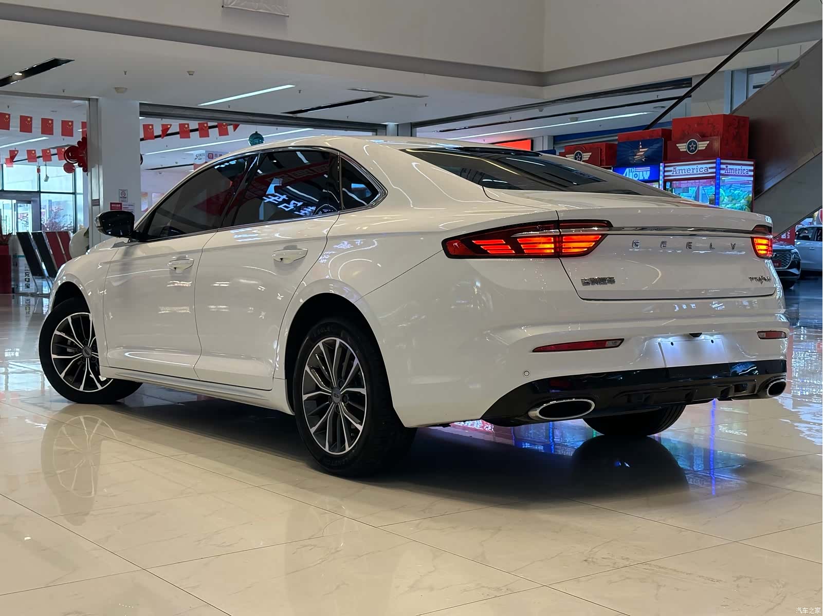 Geely Preface, 2022 6