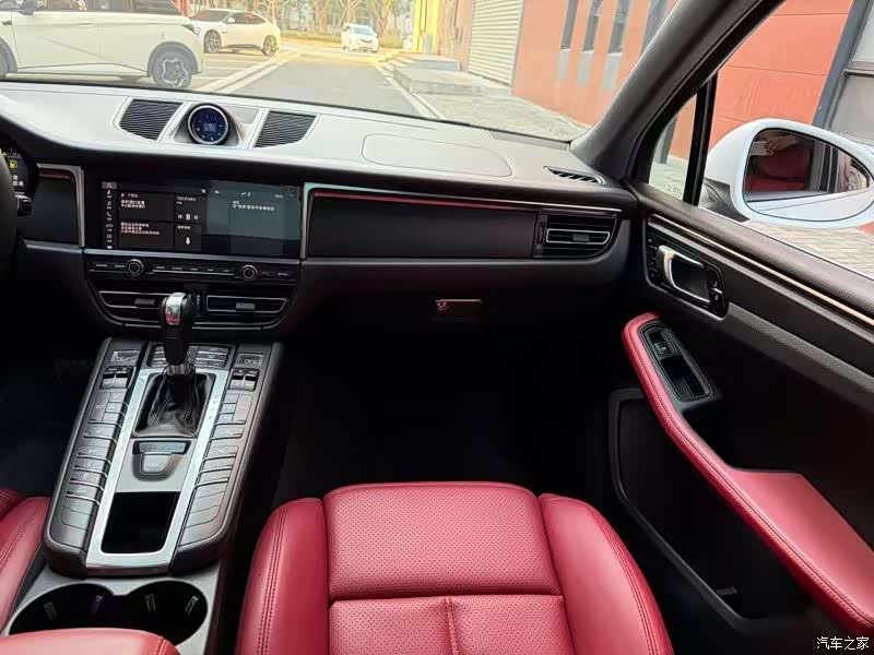 Porsche Macan, 2019 12