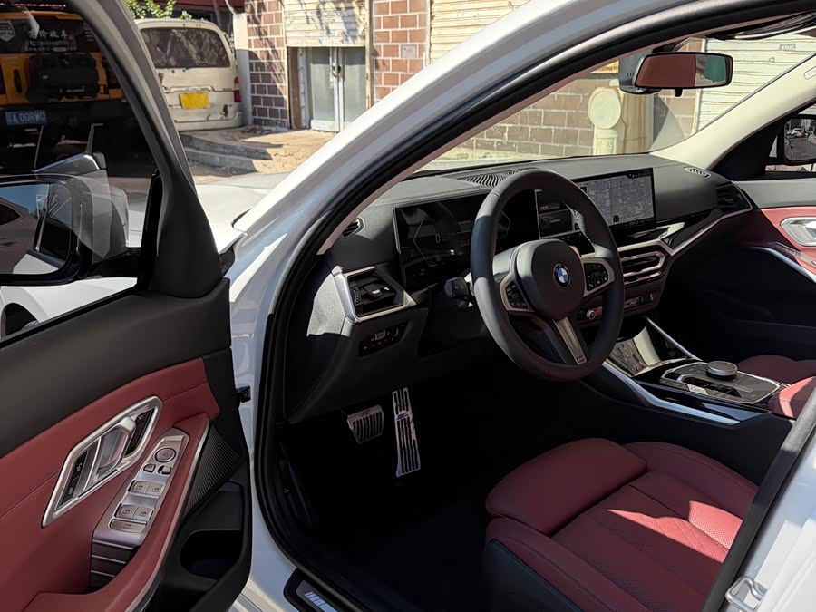 BMW 3 Series 2023, фото 8