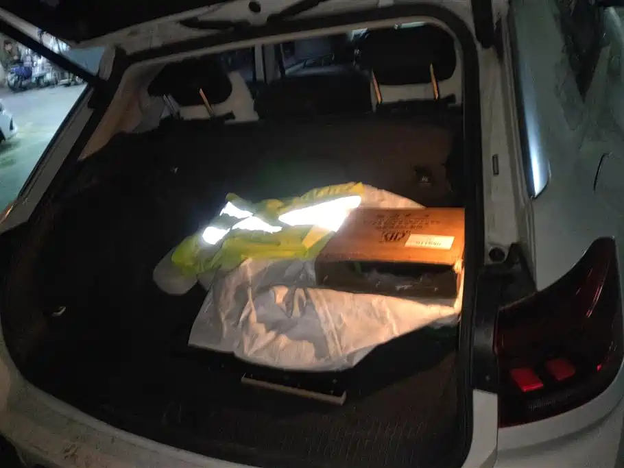 Volkswagen T-ROC exploring Songs