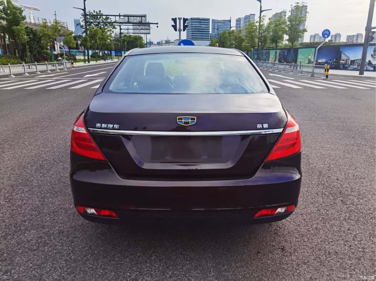Geely Emgrand, 2017 9