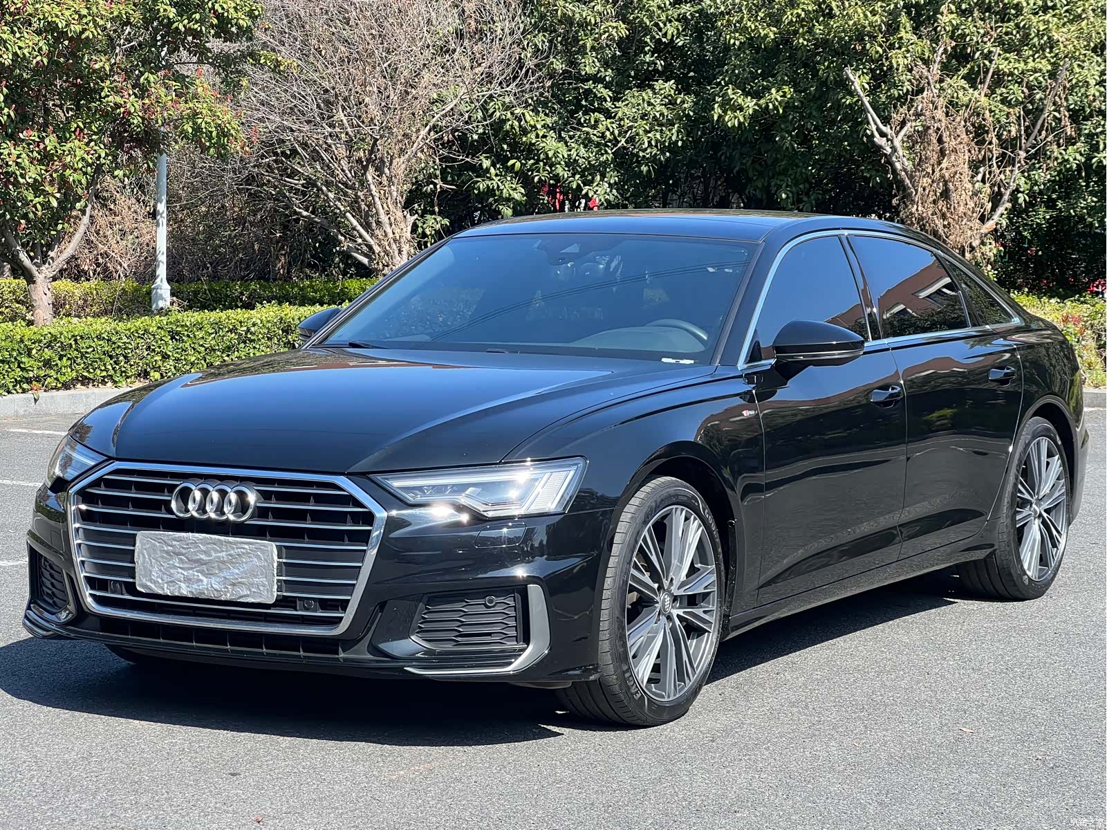 Audi A6L, 2021 1