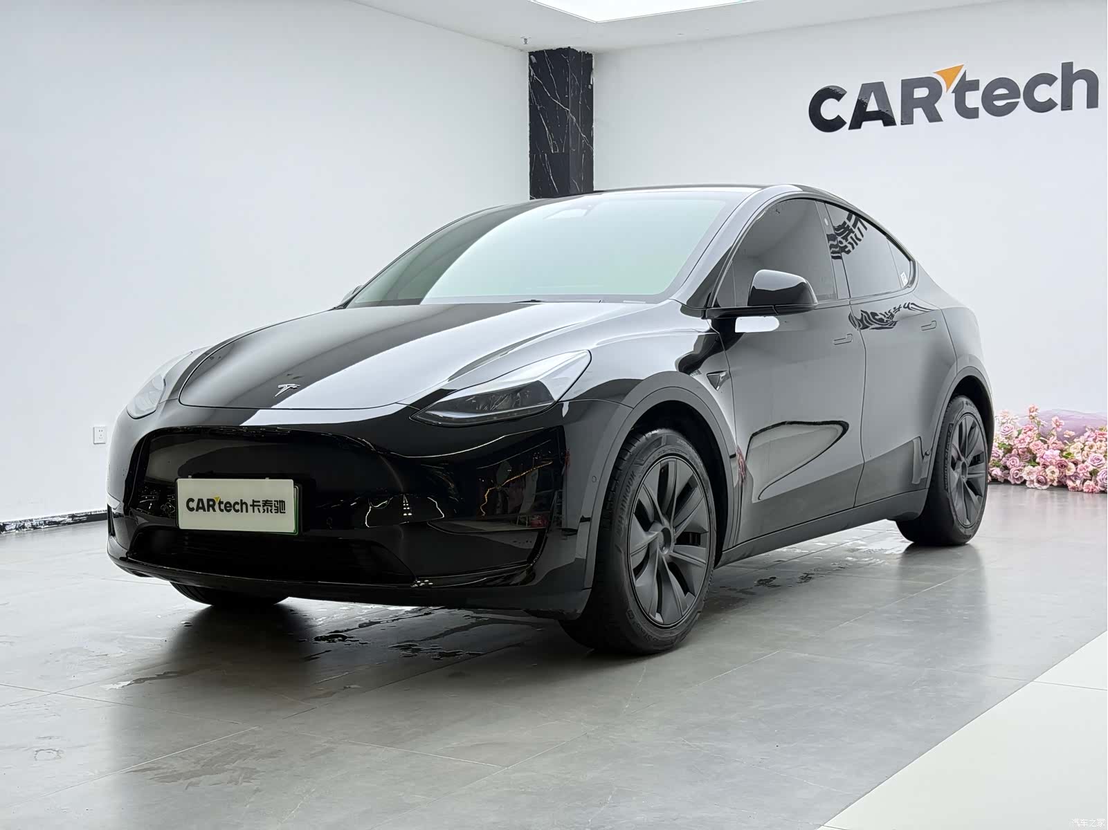 Tesla Model Y, 2024 1