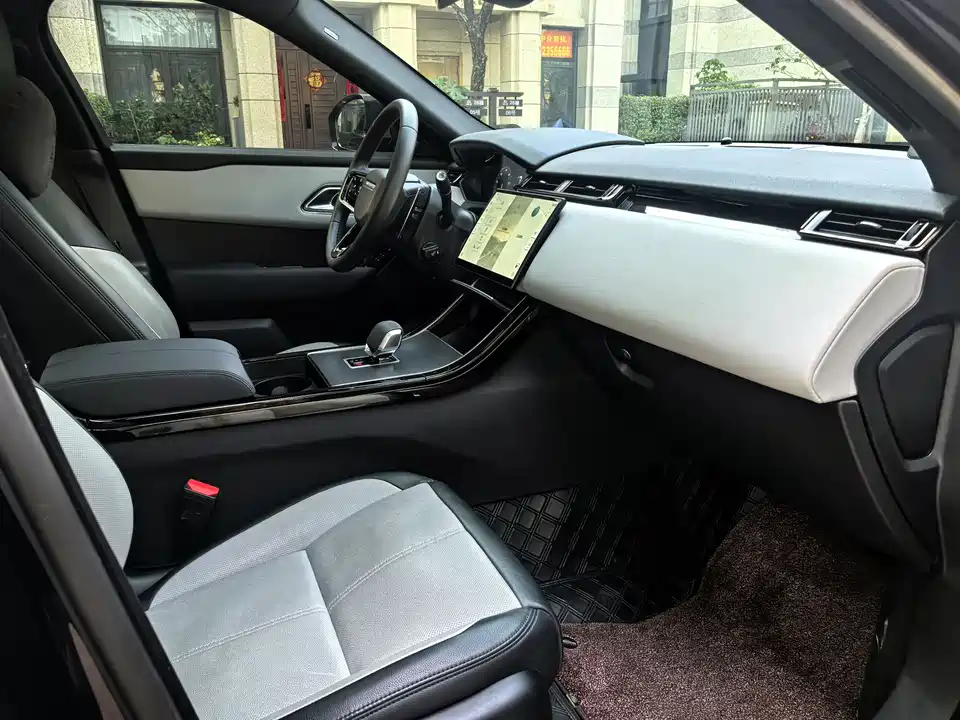 Land Rover Range Rover Star Pulse