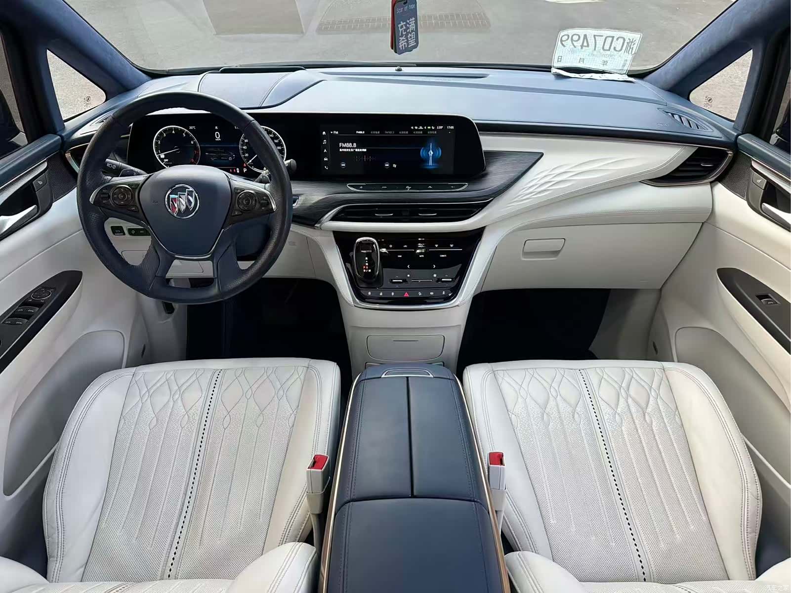 Buick GL8, 2021 4