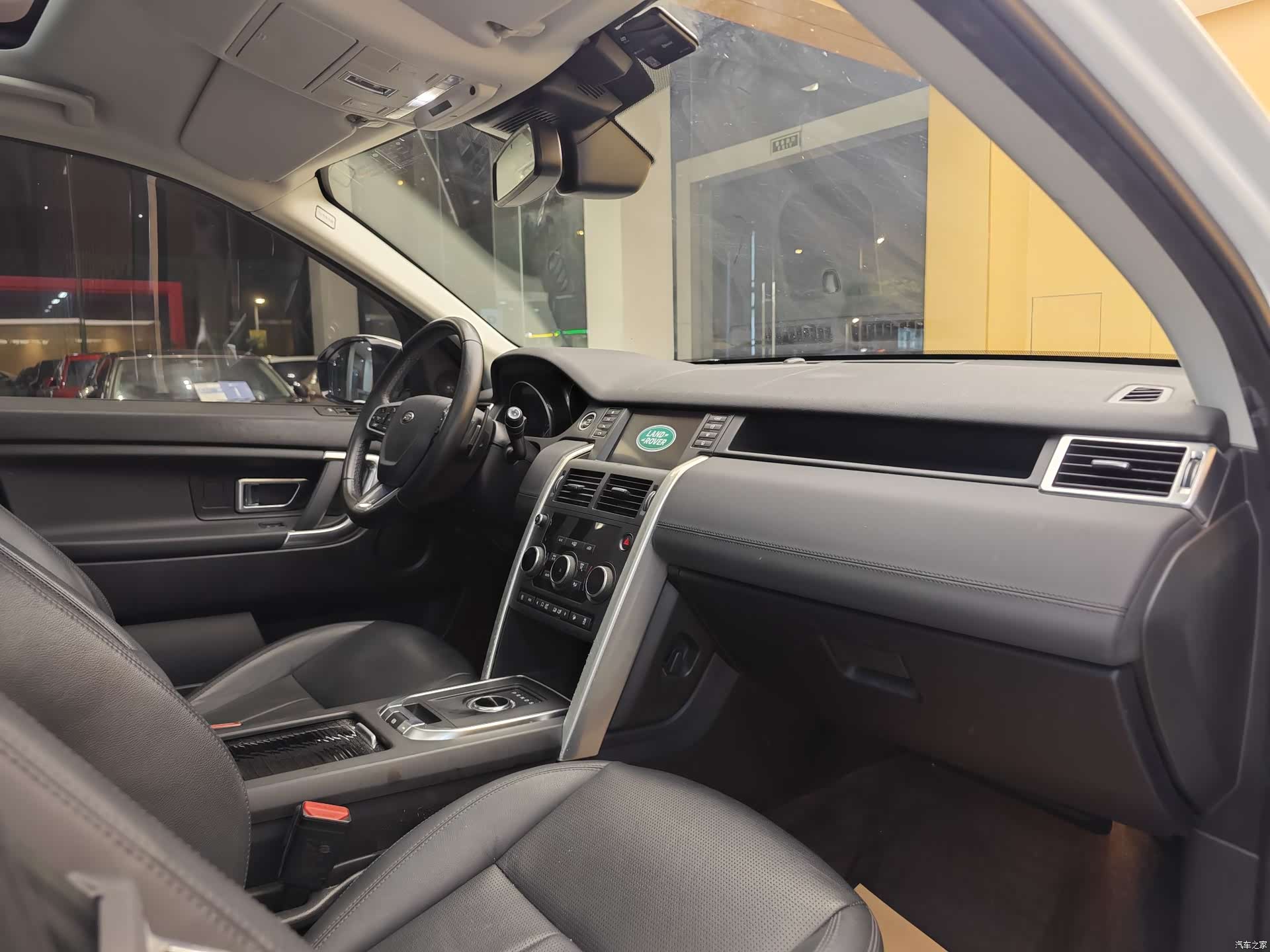 Land Rover Discovery, 2019 31