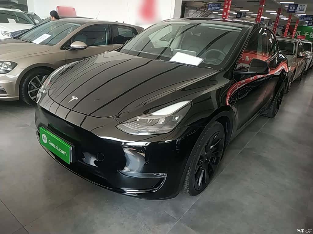 Tesla Model Y, 2021 2