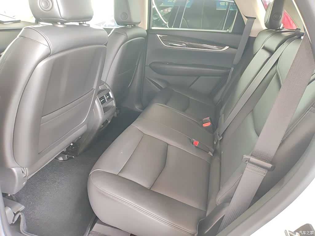 Cadillac XT5, 2016 17