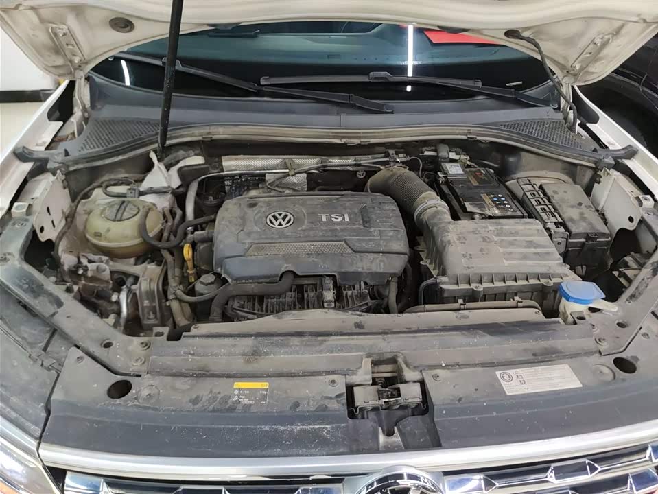 Volkswagen Tiguan L Volkswagen Tiguan L