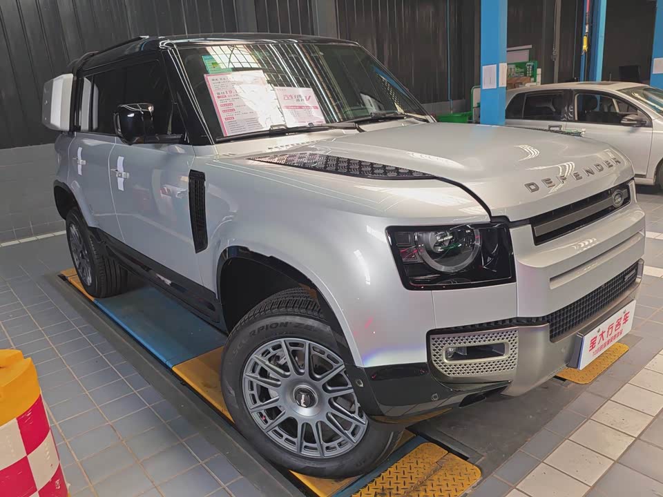 Land Rover guard Land Rover guard