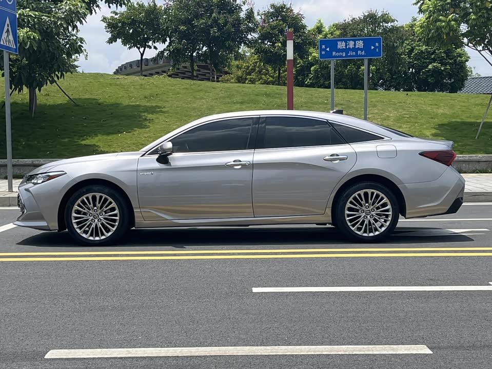 Toyota Asian dragon