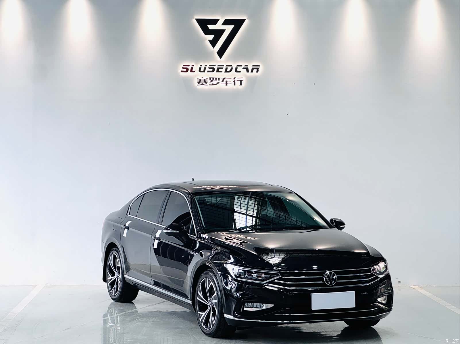 Volkswagen Magotan, 2022 3