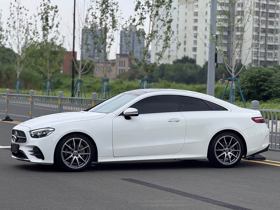 Mercedes-Benz E-class Mercedes-Benz E-class