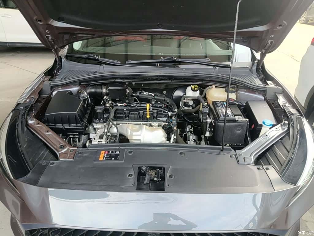 MG MG5, 2023 20